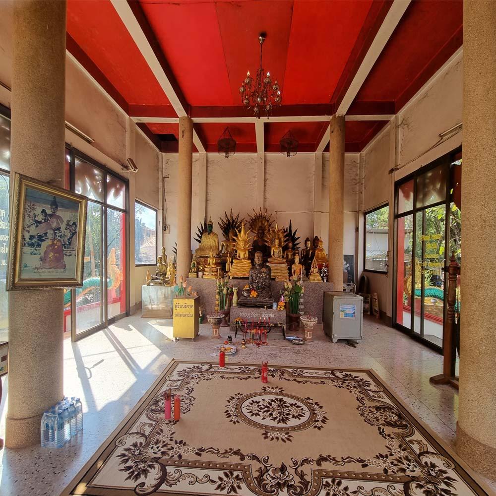 ศาลาใน คำชะโนดอุดรธานี